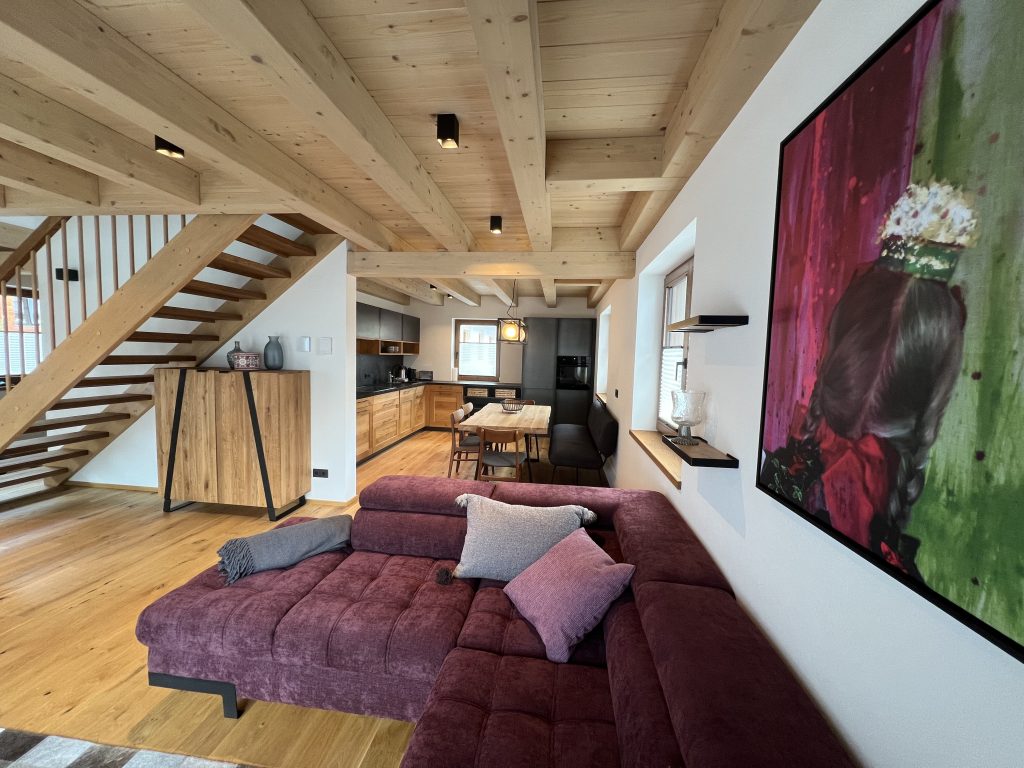 1 NEU Charmantes Einfamilienhaus in Traumlage von Fieberbrunn, touristische Vermietung möglich